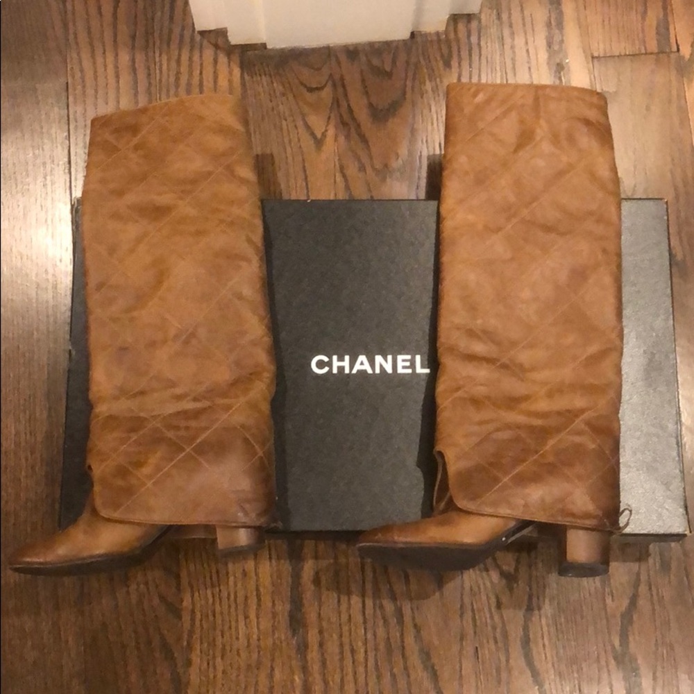 Chanel quilted knee high “riding” boots - Picture 3 of 6